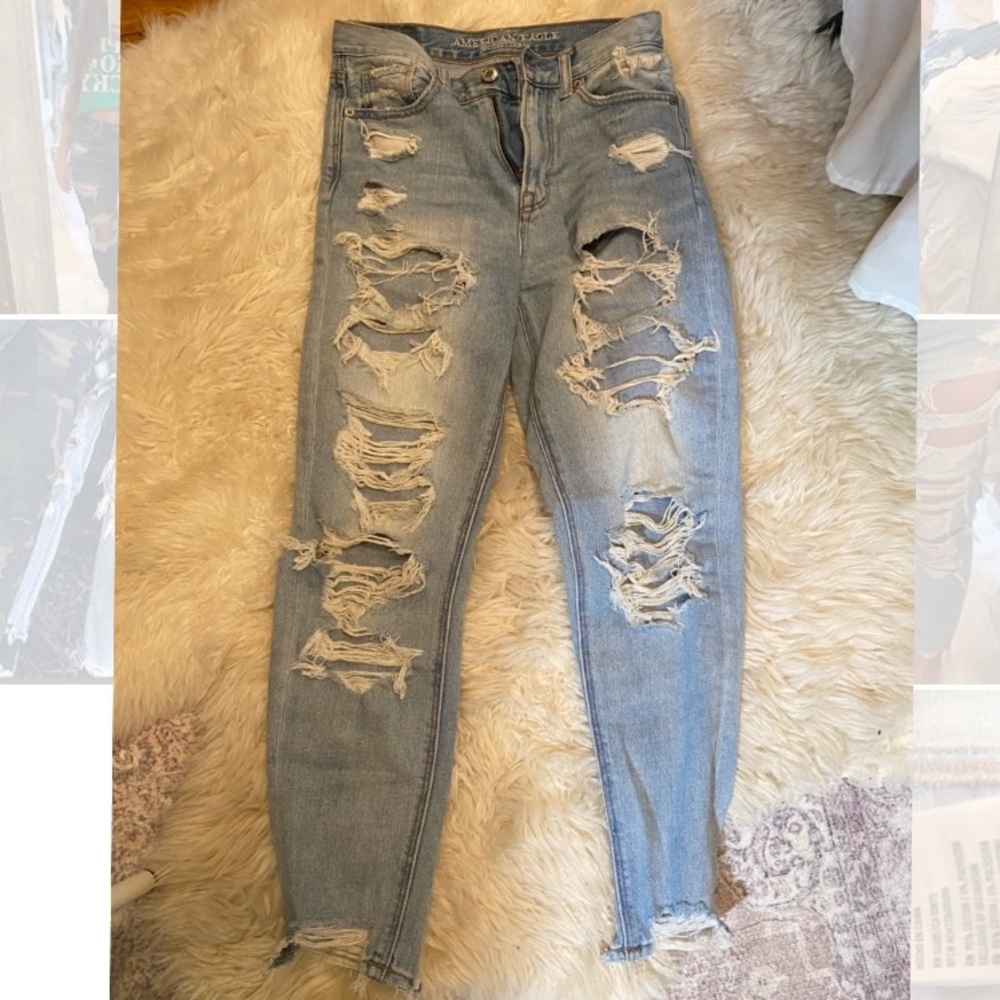 American Eagle Mom Jeans